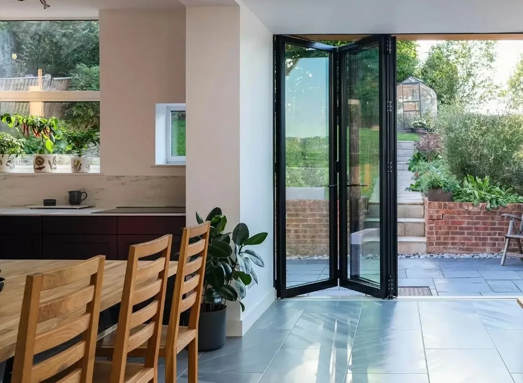 Residential glass elevation